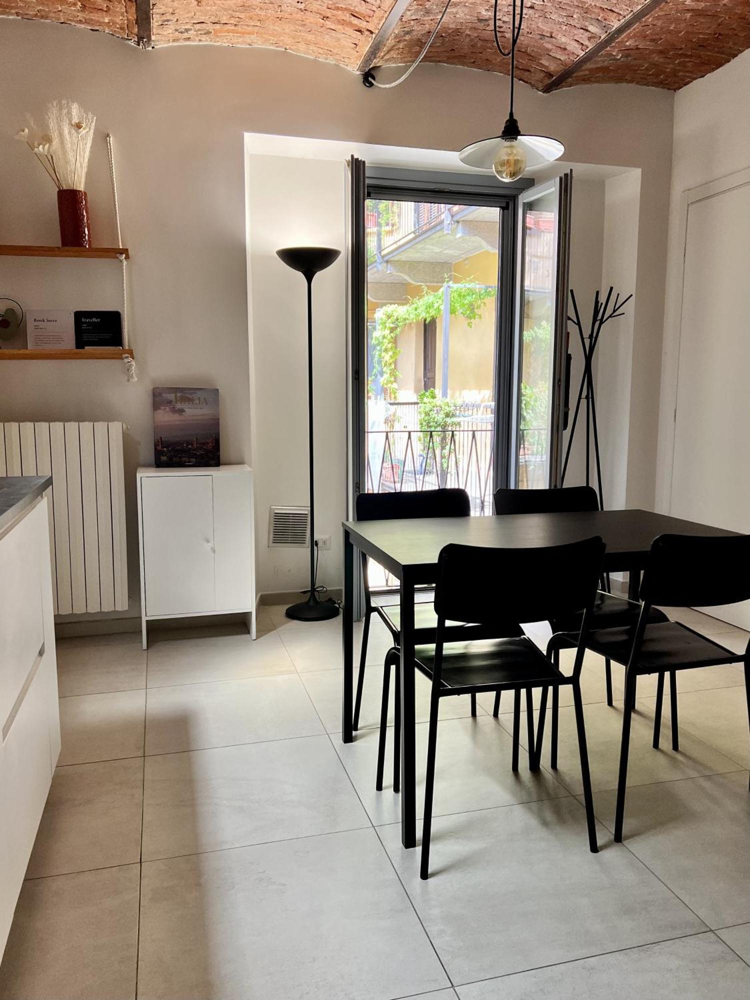 Bilocale Su Corte Milanese المظهر الخارجي الصورة